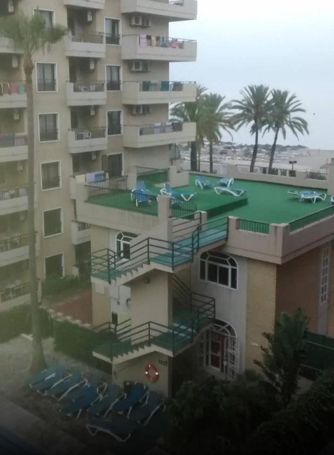 Apartamento Ronda 4 Boliches Primera Linea De Playa Fuengirola Esterno foto